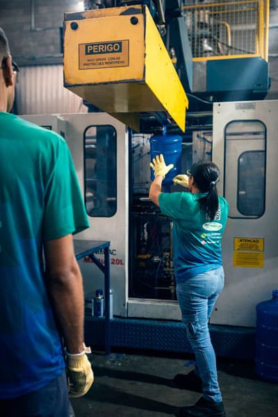 linha de produção de produtos plásticos com tecnologia avançada